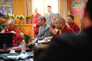 Sa Sainteté Le Karmapa à la conférence "Mind and Life"