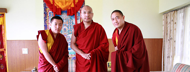 Le Gyalwang Karmapa, Dilgo Khentsé Rinpoché et Shéchen Rabjam Rinpoché