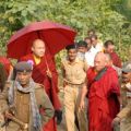 Sa Sainteté le Karmapa inaugure et consacre le stupa Maitreya Bodhi