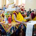 Présence du Gyalwang Karmapa à la cérémonie de prières pour la longue vie du Dalaï Lama et les victimes du tremblement de terre de Qinghai
