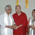L’ancien ministre népalais et M. George Fernandes rencontrent Sa Sainteté le Gyalwang Karmapa